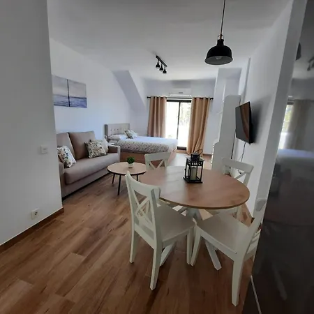 Апартаменти Increible Apto De Urbanizacion Privada En *