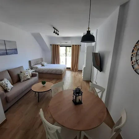 Increible Apto De Urbanizacion Privada En Апартаменти *